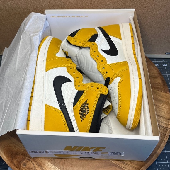 Jordan 1 retro high og 
Brand new - Picture 7 of 15